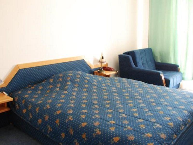 Hotel Imzit Dobrinja Sarajewo Zewnętrze zdjęcie